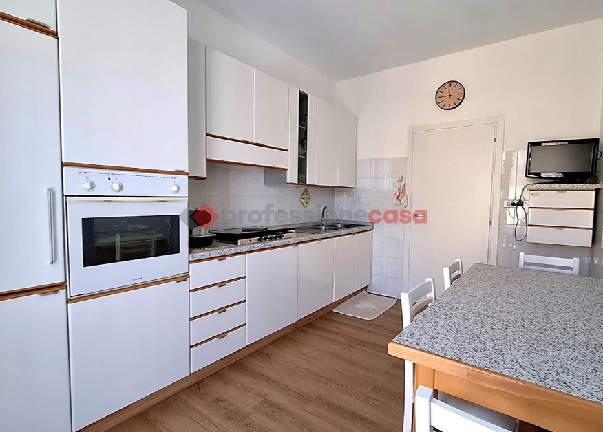 Quadrilocale con box doppio a Aprilia