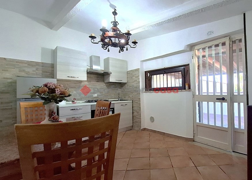 Casa indipendente con giardino a Aprilia