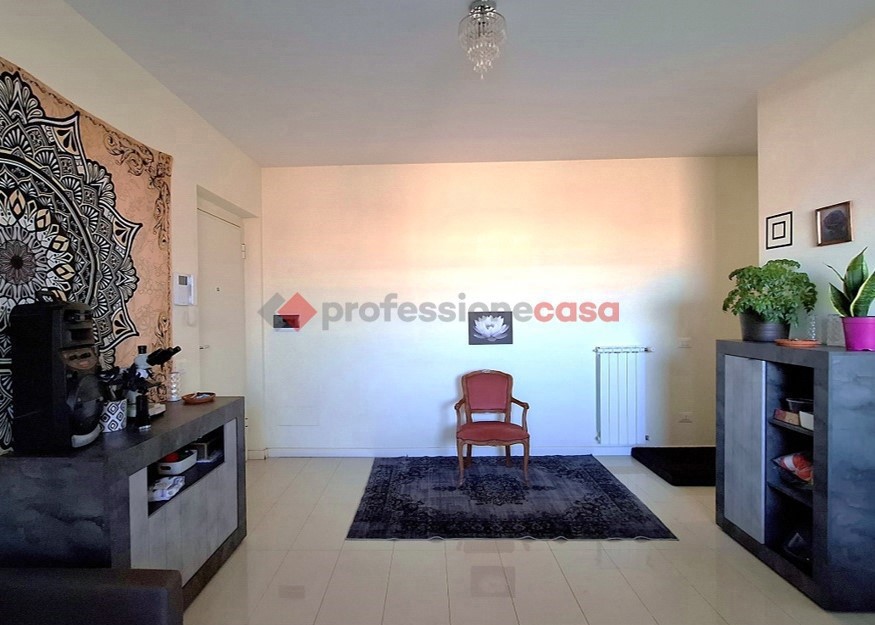 Trilocale con box a Aprilia