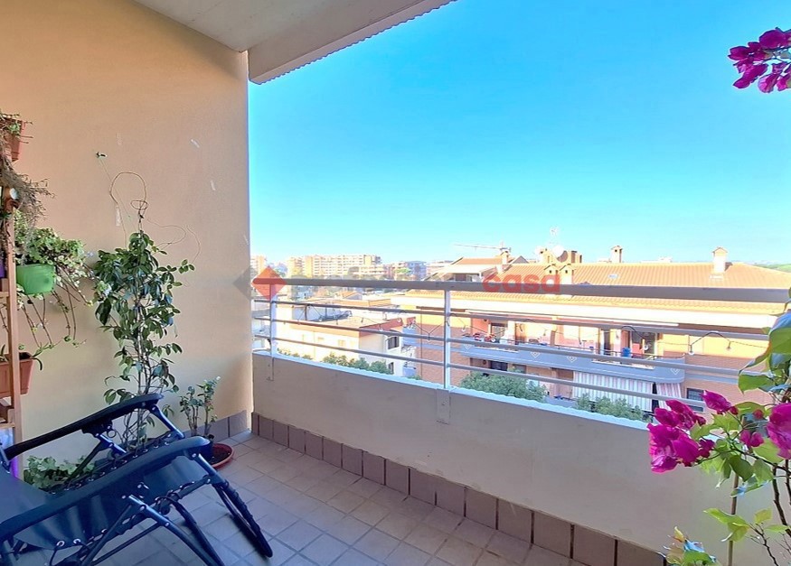 Trilocale con box a Aprilia