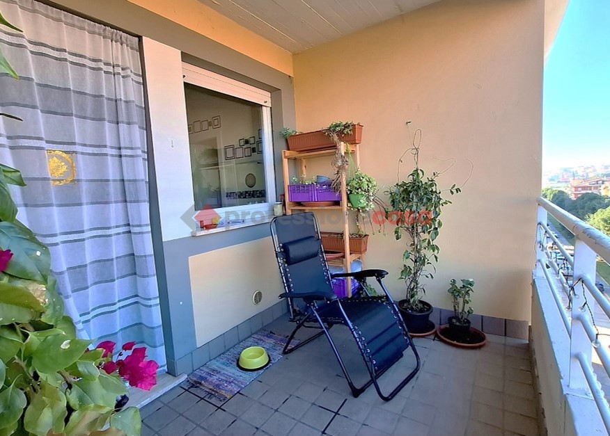 Trilocale con box a Aprilia