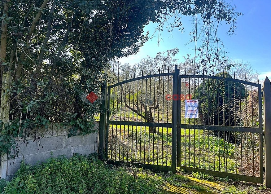 Rustico con giardino a Aprilia