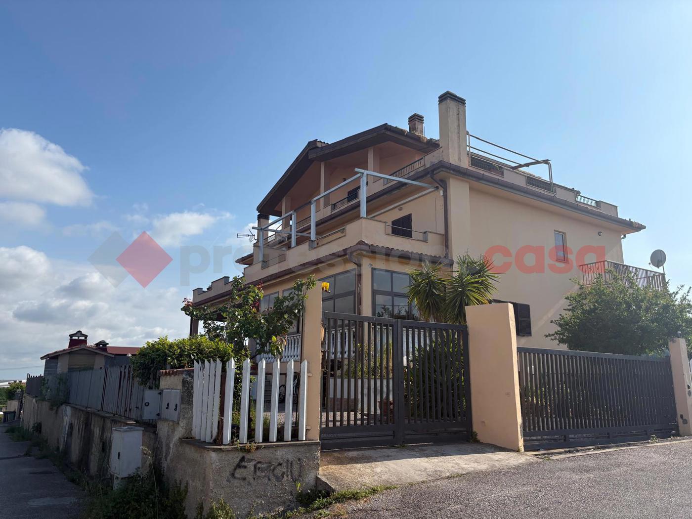 Quadrilocale in vendita a Aprilia