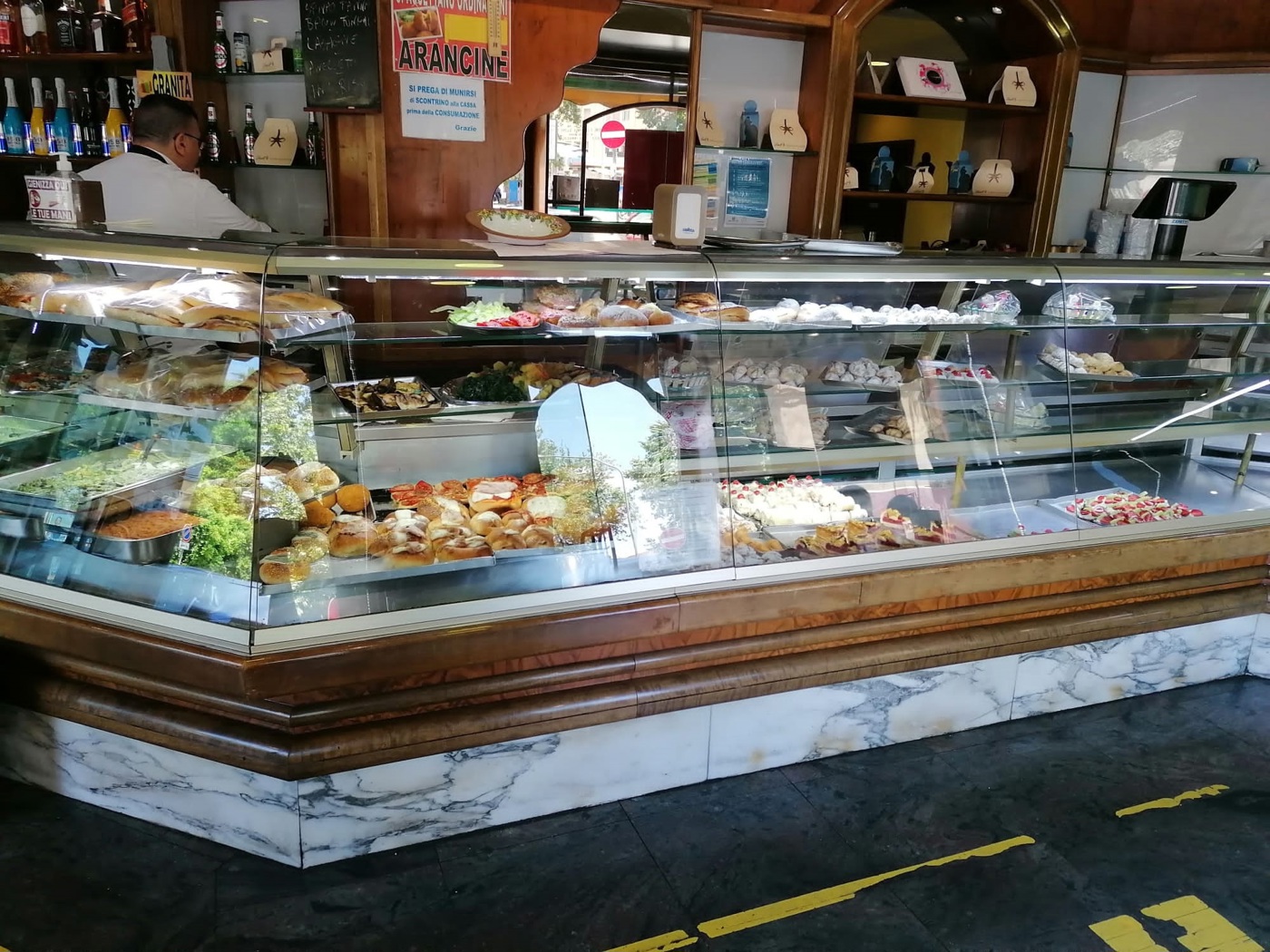 Attivit commerciale Bar e tabacchi in vendita a Palermo