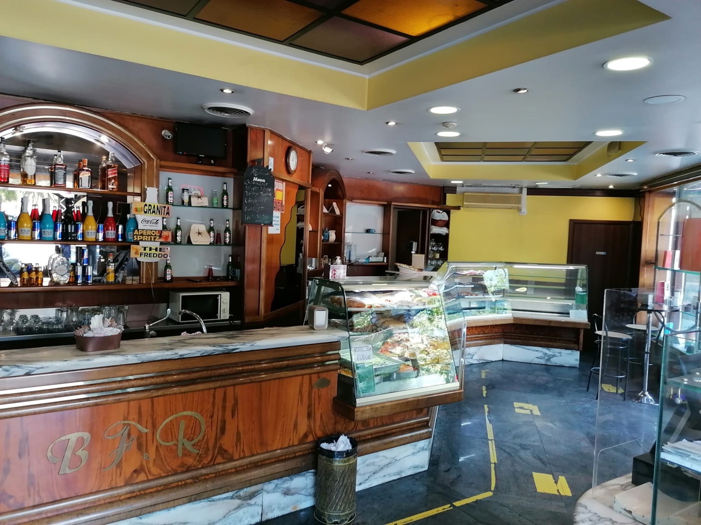 Attivit commerciale Bar e tabacchi in vendita a Palermo