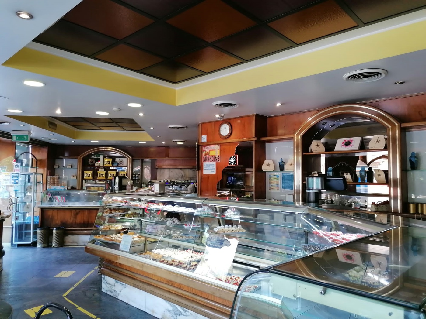 Attivit commerciale Bar e tabacchi in vendita a Palermo