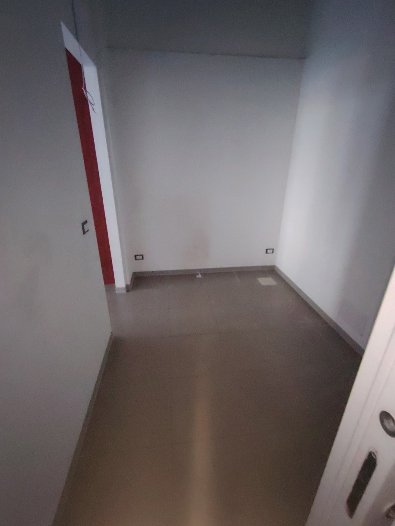 Negozio in affitto a Palermo