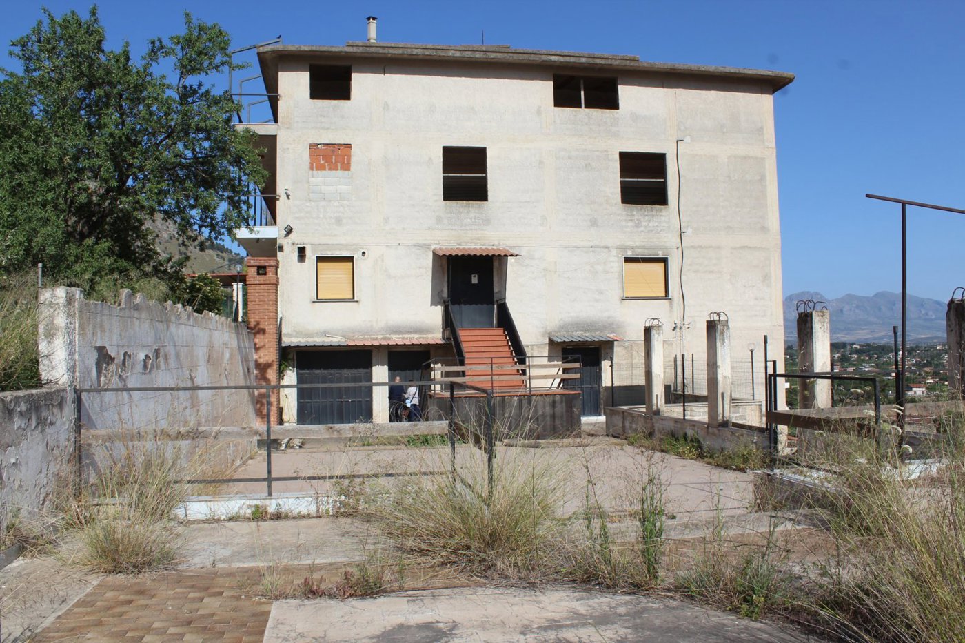 Stabile/Palazzo in vendita a Belmonte Mezzagno