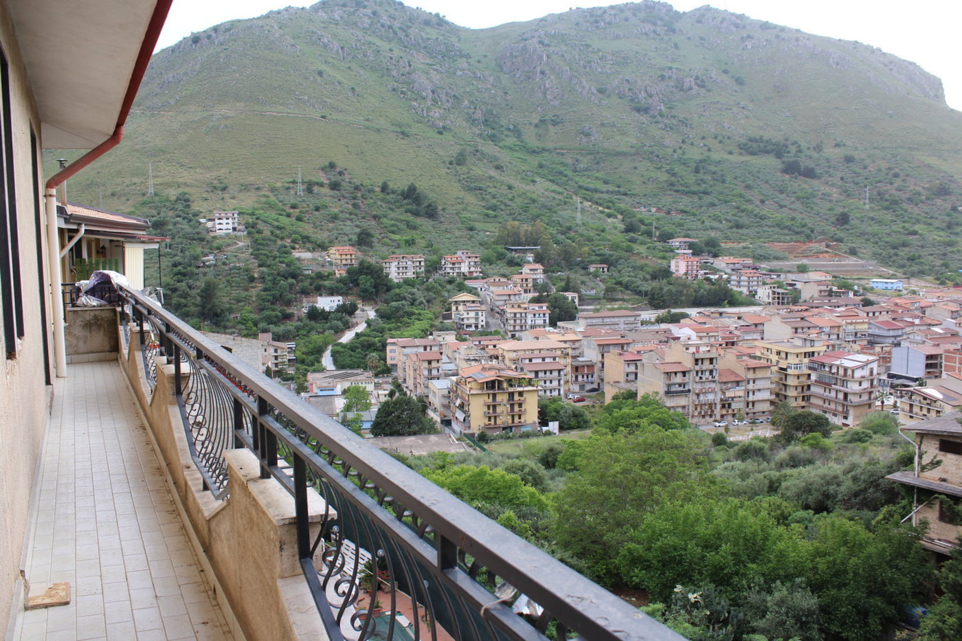 Attico da ristrutturare a Belmonte Mezzagno
