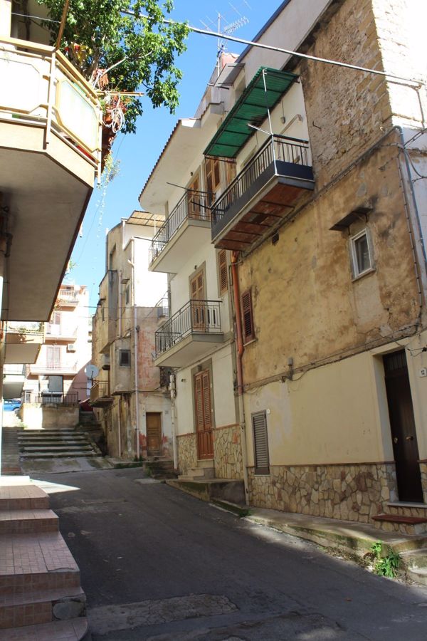 Trilocale in vendita a Belmonte Mezzagno