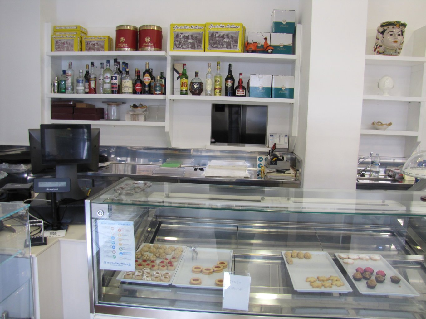 Attivit� commerciale Bar e tabacchi in affitto/gestione a Palermo
