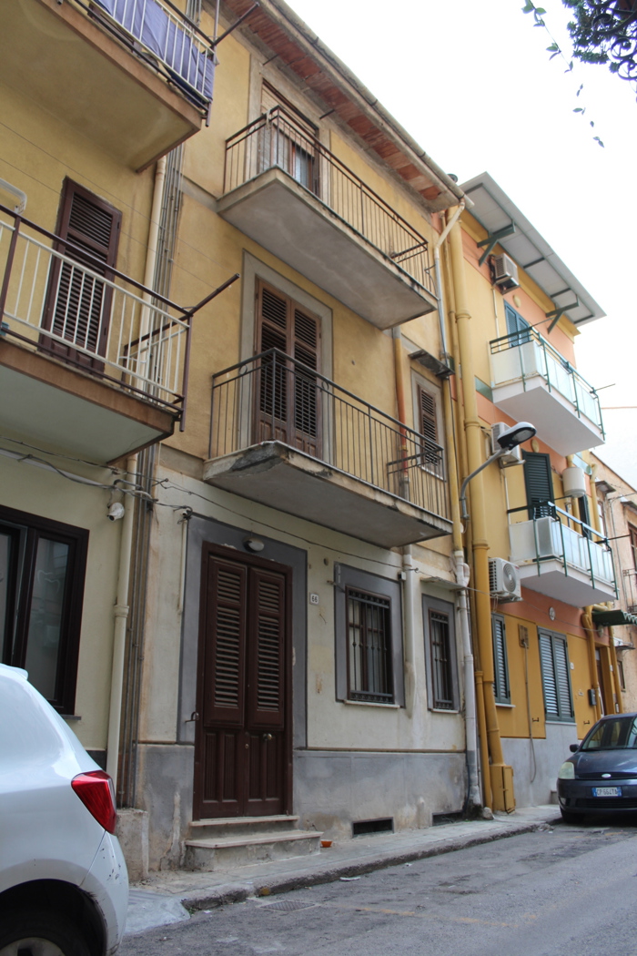 Stabile/Palazzo in vendita a Belmonte Mezzagno