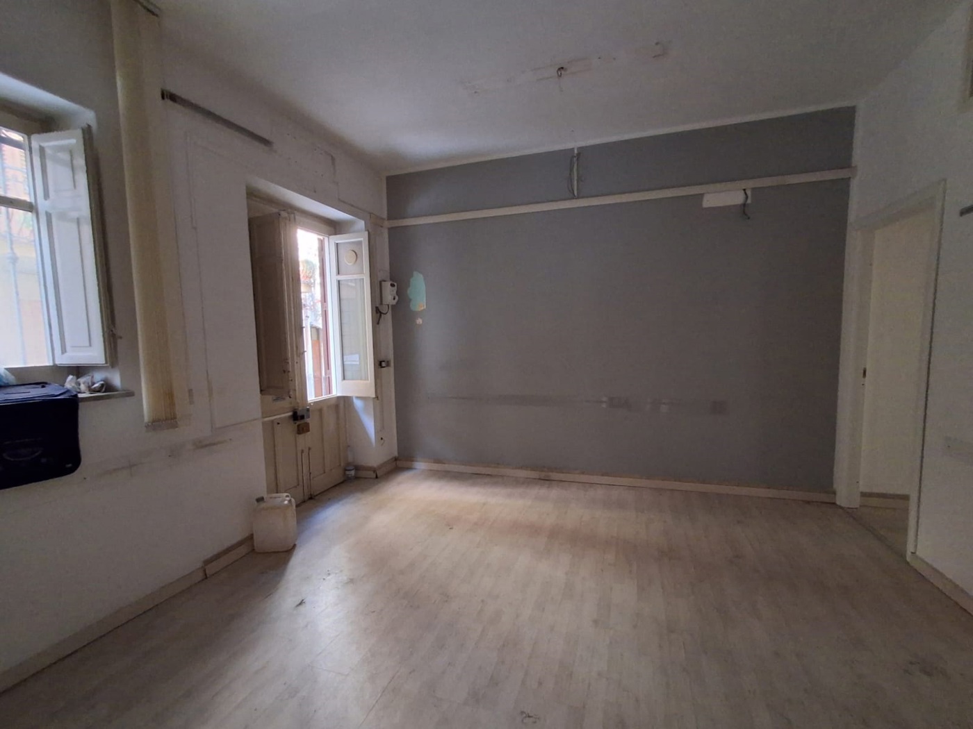 Stabile/Palazzo in vendita a Belmonte Mezzagno