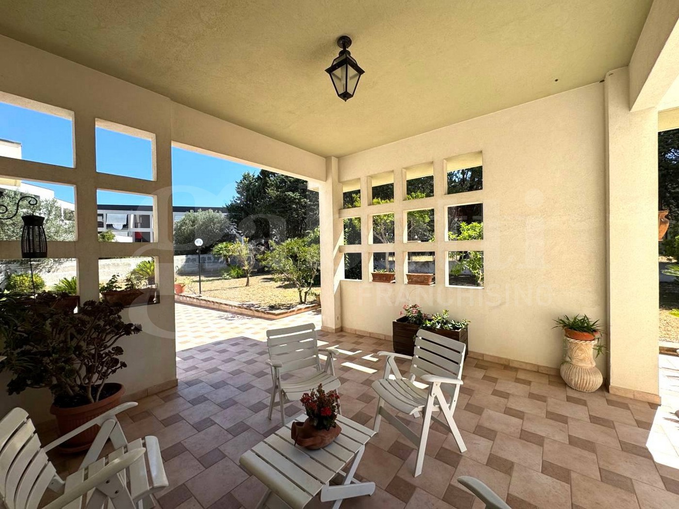 Villa con giardino a Termoli