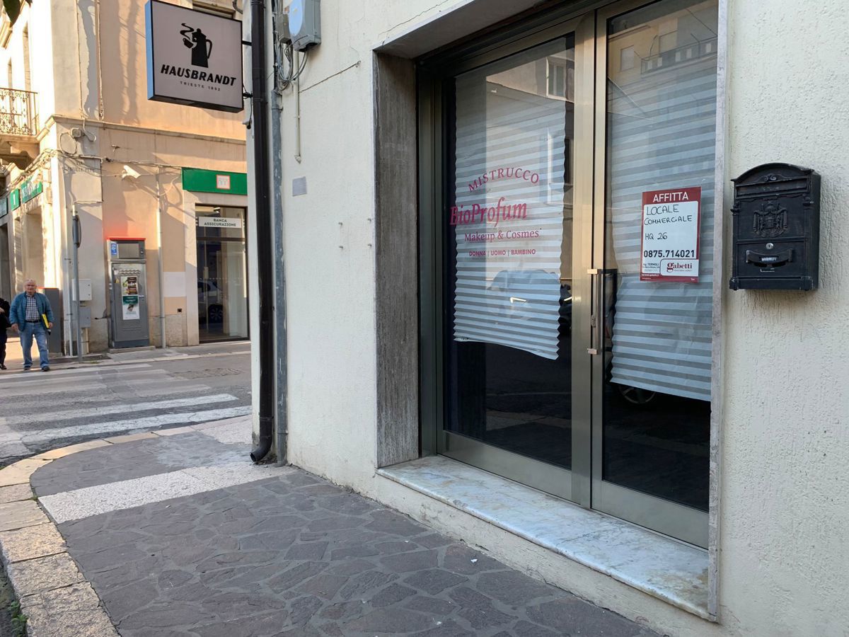 Negozio in affitto a Termoli