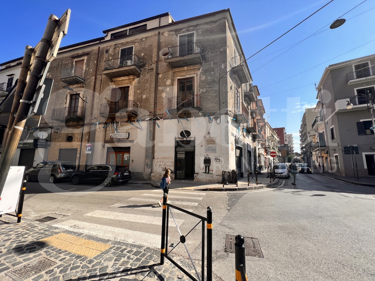 Negozio in affitto a Angri