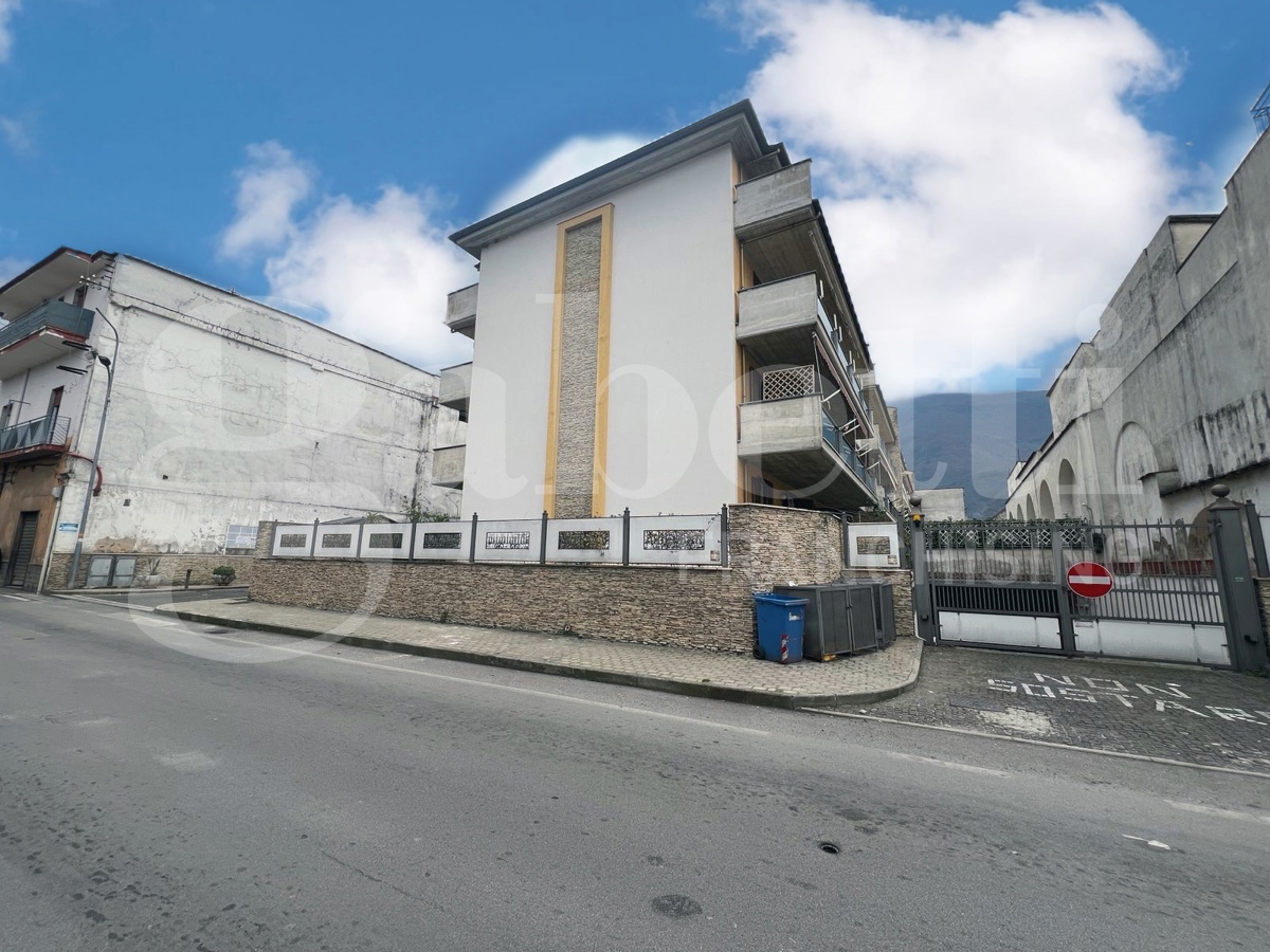 Box/Garage 24mq in affitto a Angri