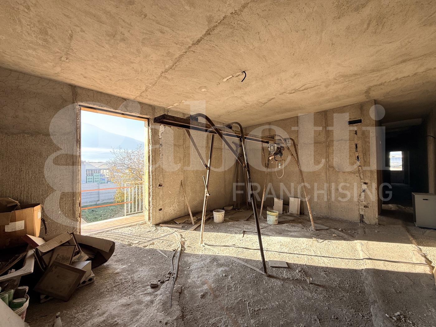 Appartamento con box a Sant'Egidio del Monte Albino