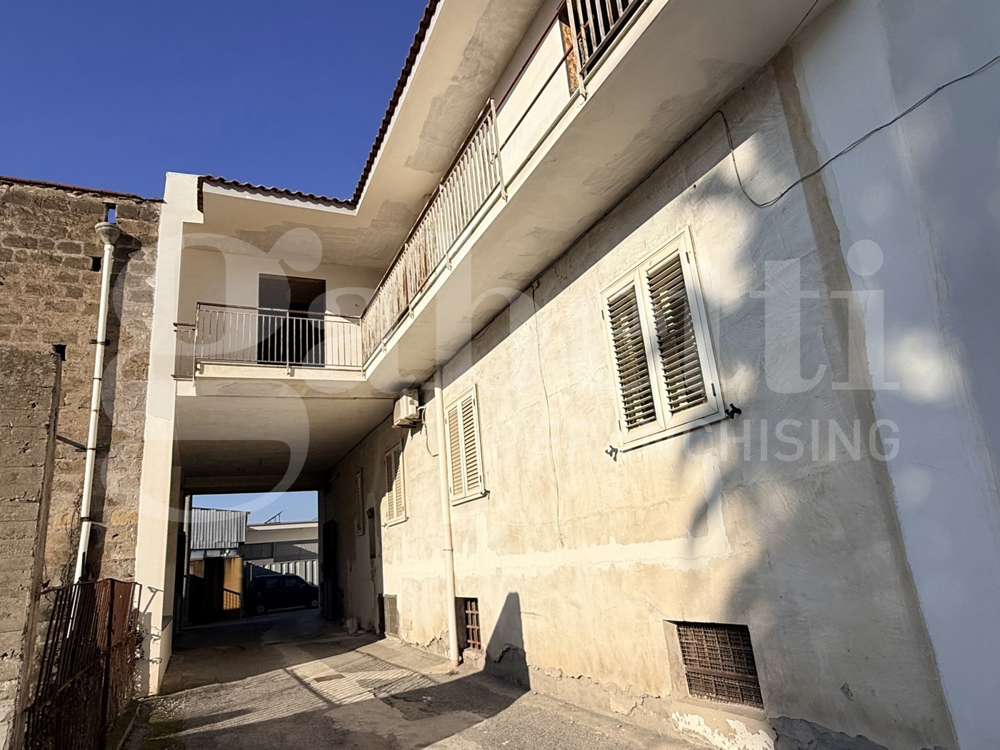 Appartamento con box a Sant'Egidio del Monte Albino