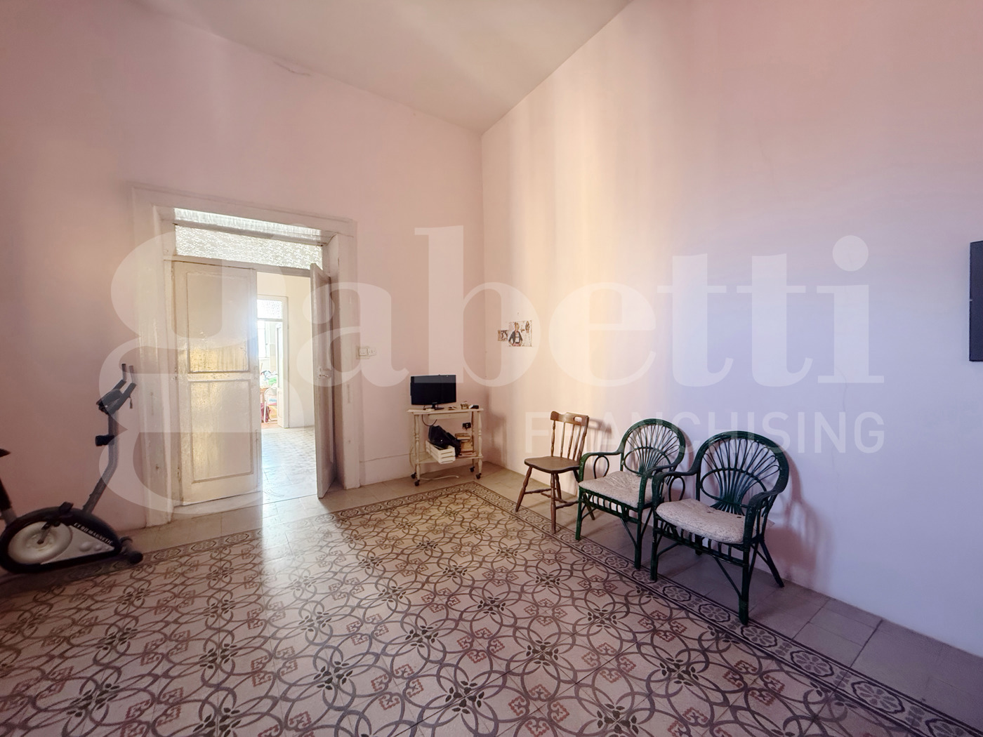 Appartamento da ristrutturare a Angri