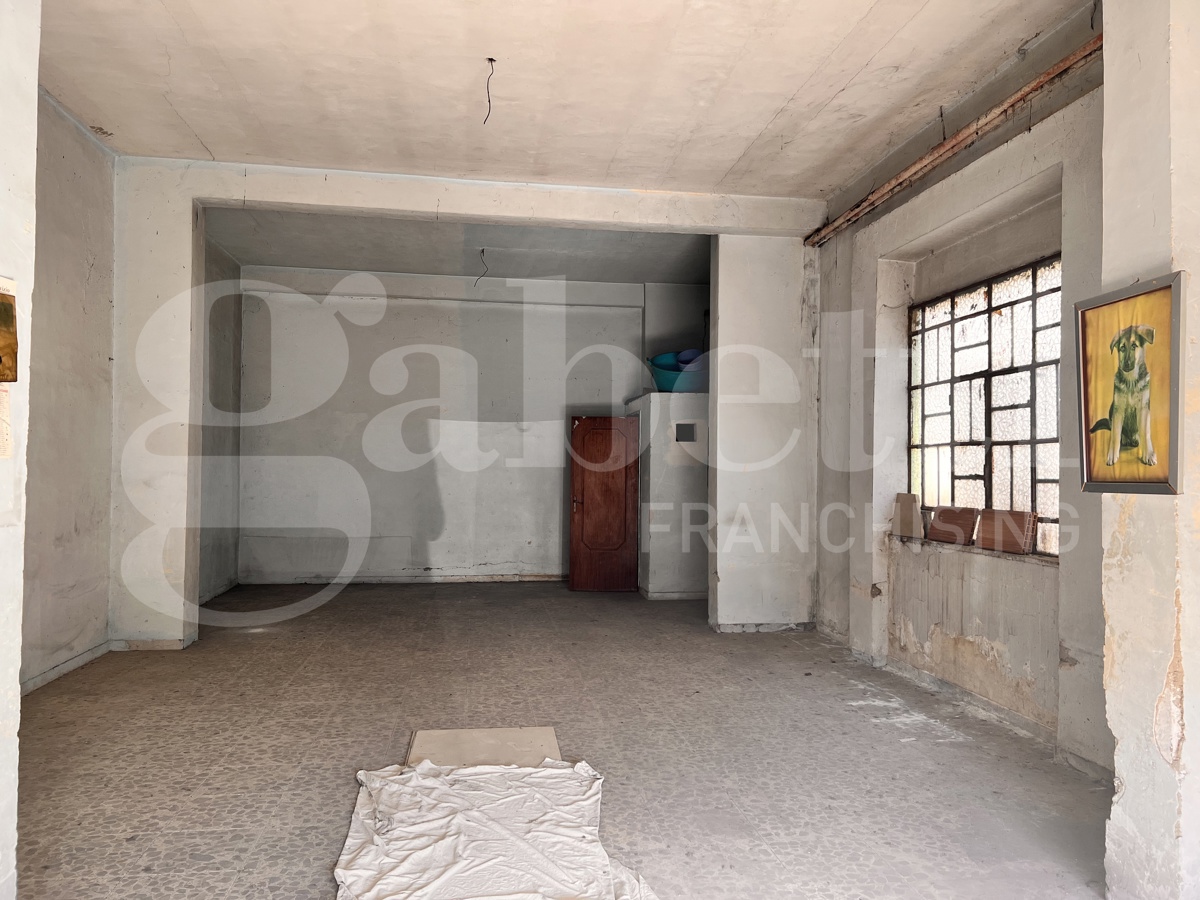 Negozio in vendita a Angri