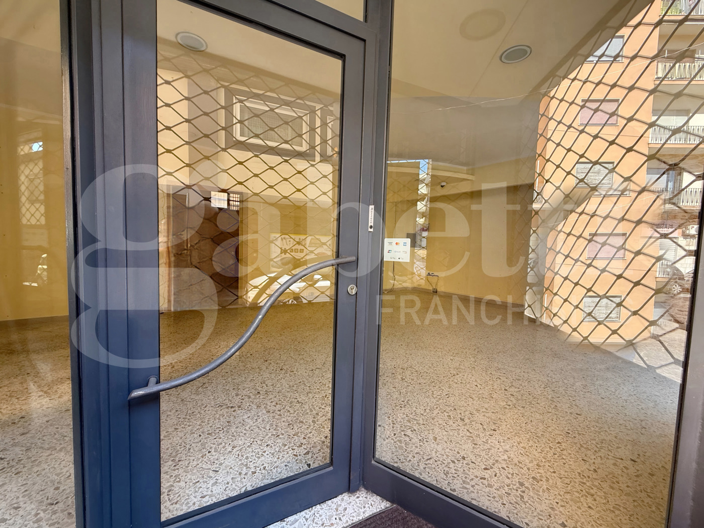 Negozio in affitto a Angri