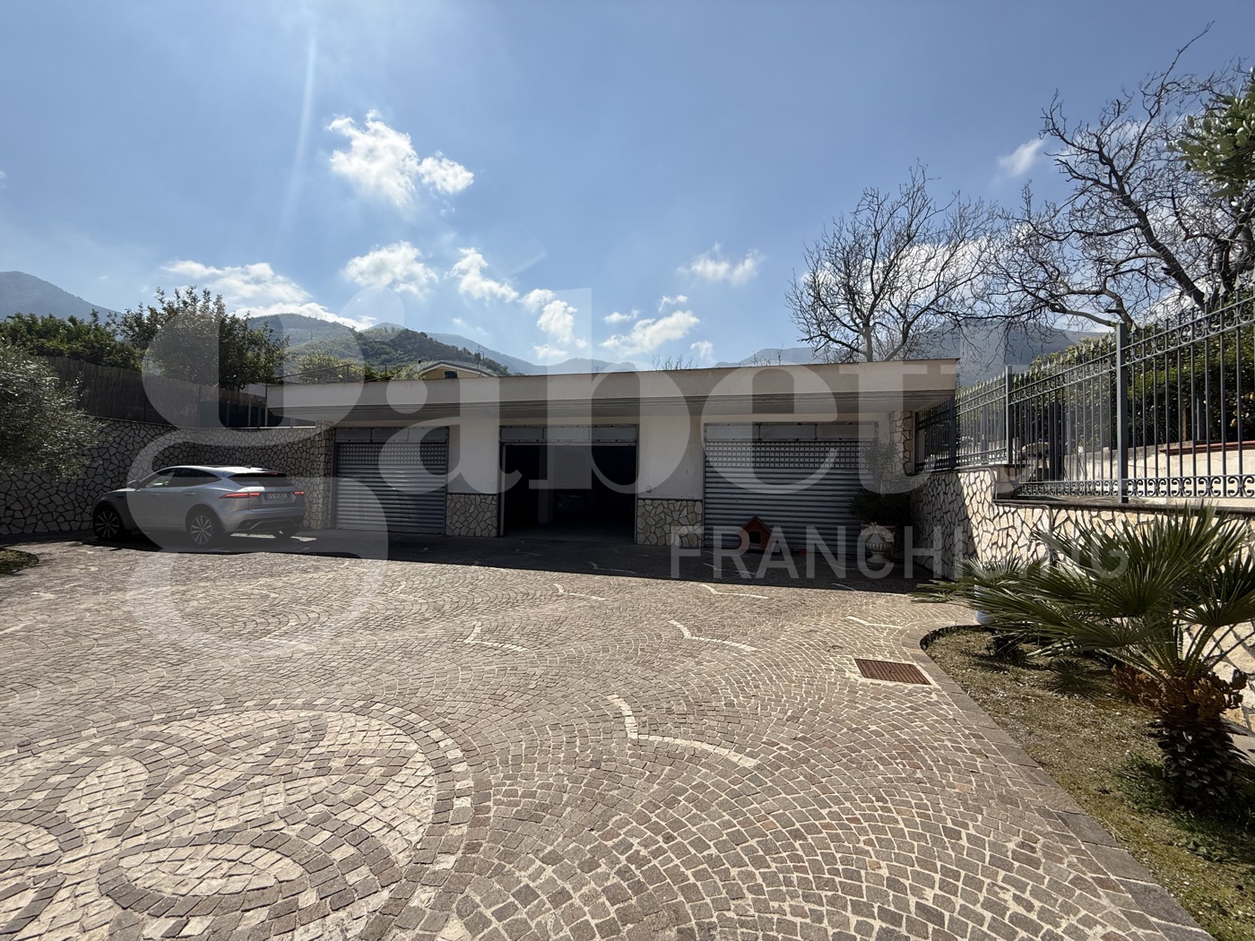 Negozio in affitto a Sant'Egidio del Monte Albino