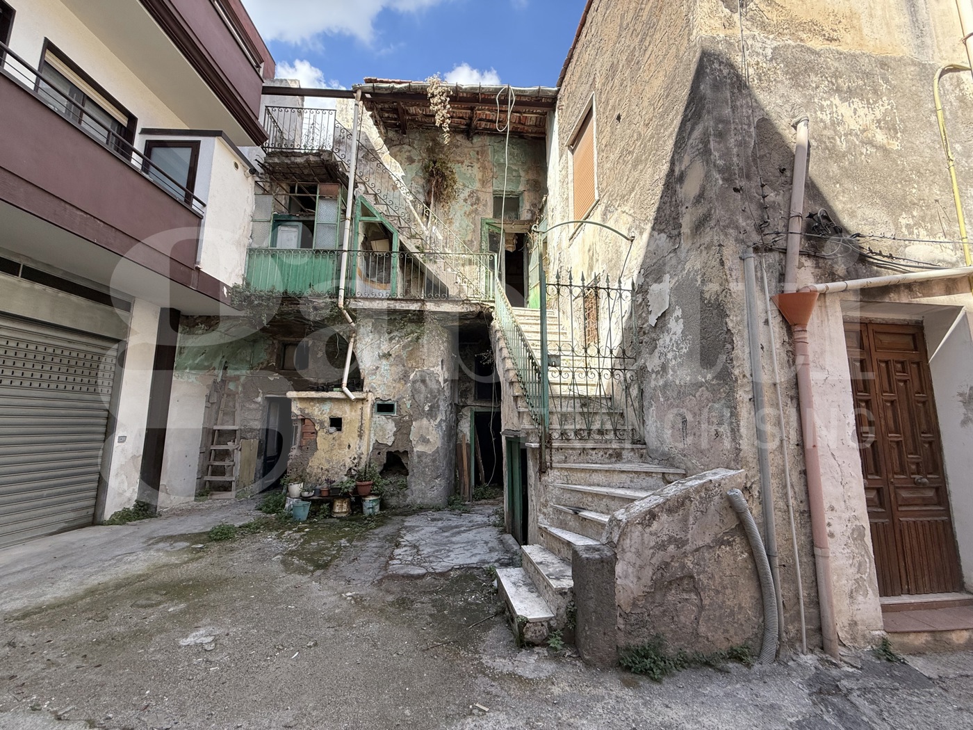 Casa indipendente da ristrutturare a Angri