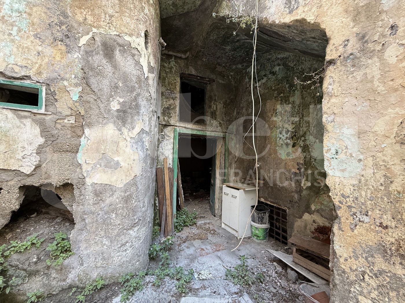 Casa indipendente da ristrutturare a Angri