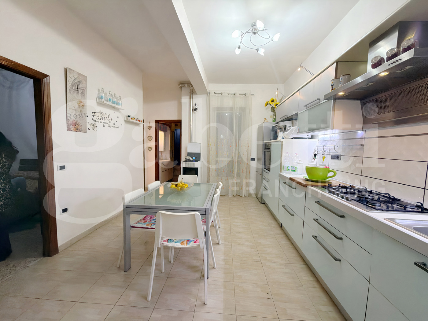 Trilocale in vendita a Angri