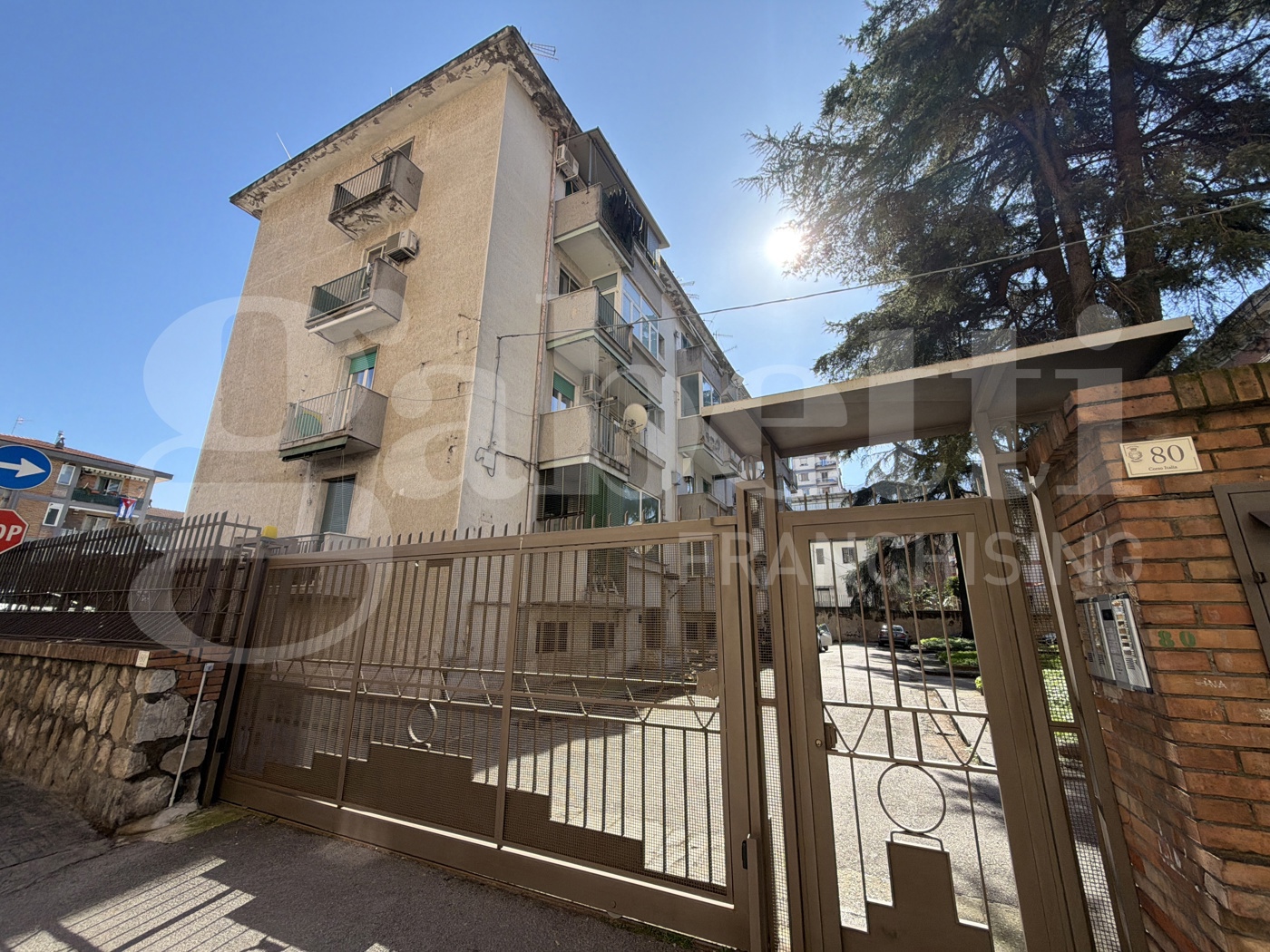 Trilocale da ristrutturare a Angri