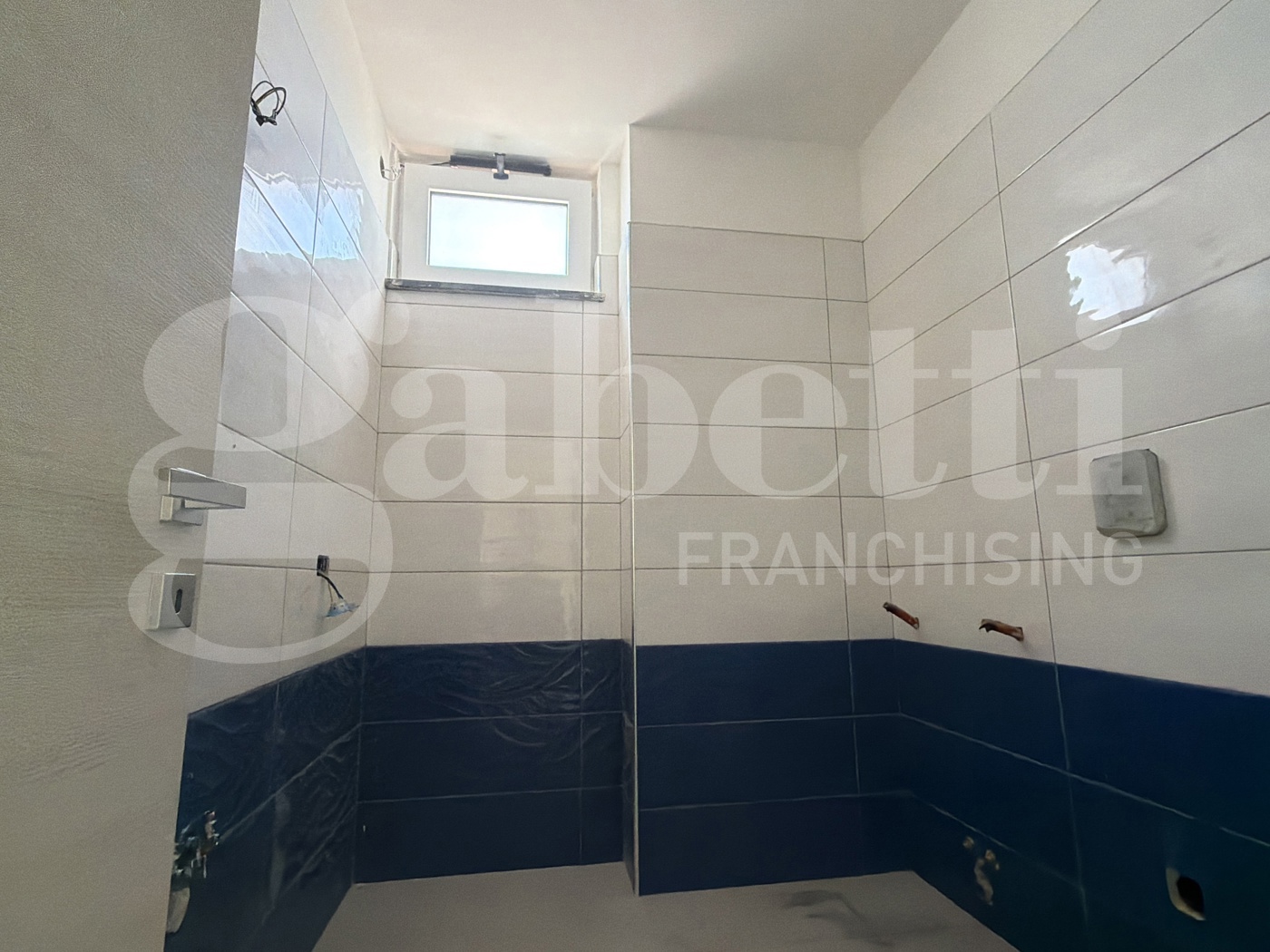 Stabile/Palazzo in vendita a Poggiomarino