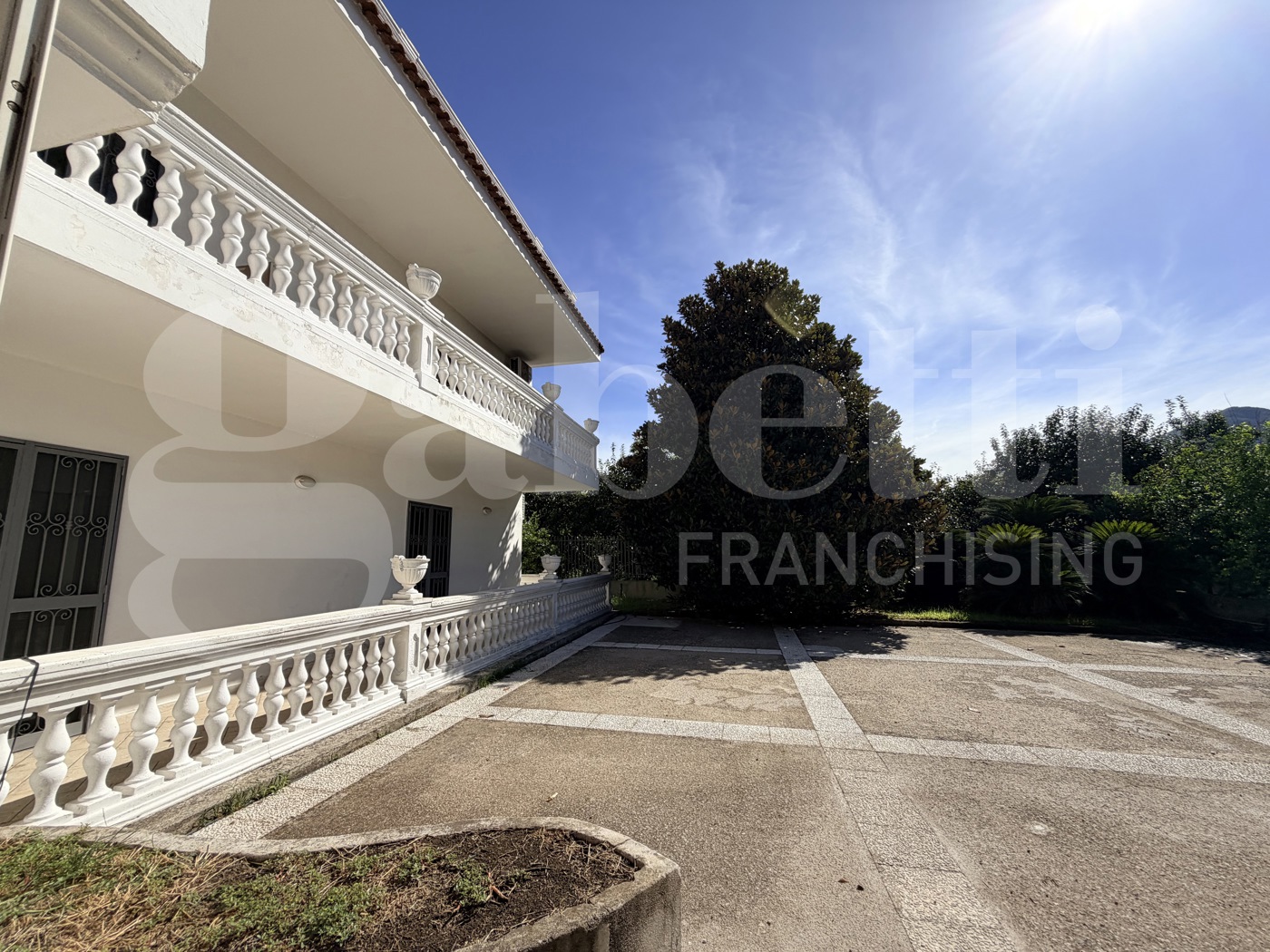 Stabile/Palazzo in vendita a Sant'Egidio del Monte Albino