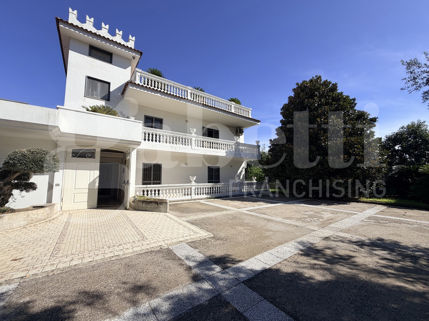 Stabile/Palazzo in vendita a Sant'Egidio del Monte Albino