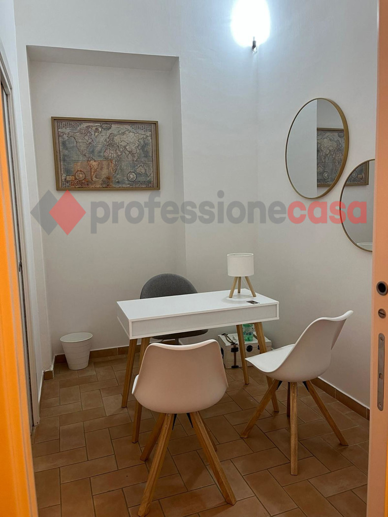 Bilocale con box a Pompei