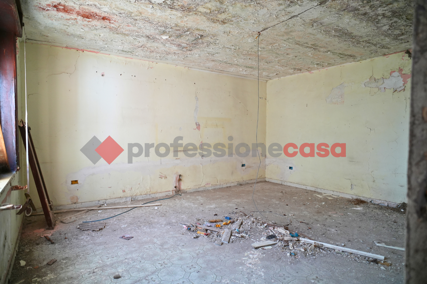 Casa indipendente da ristrutturare a Pompei