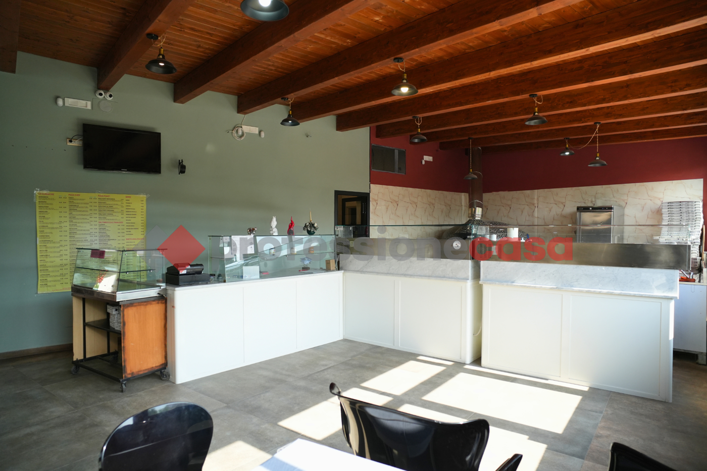 Attivit� commerciale Ristorante e pizzeria in vendita a Scafati