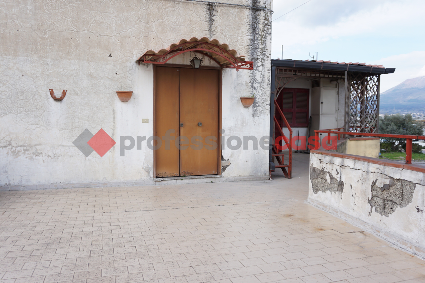 Trilocale da ristrutturare a Scafati