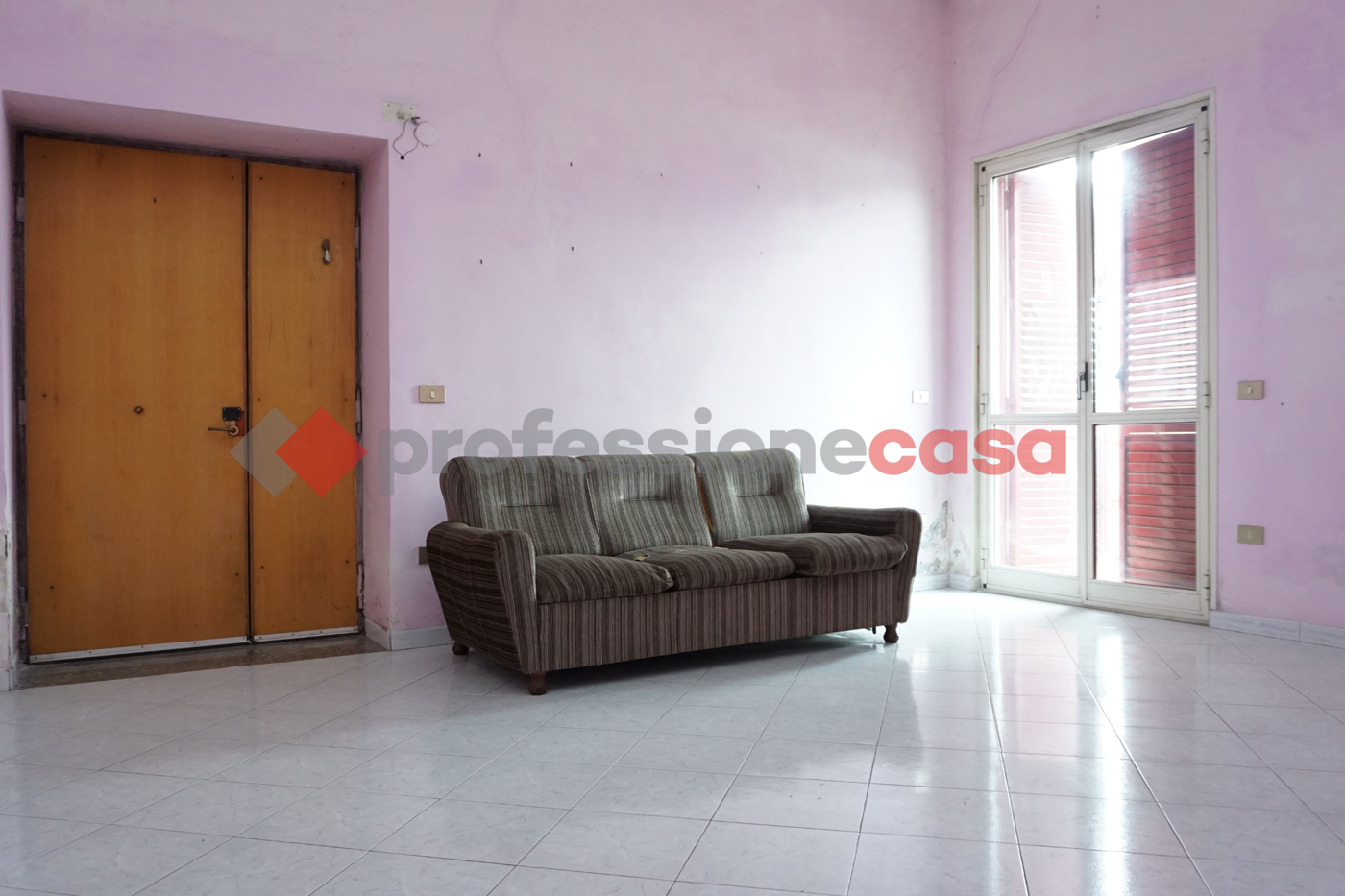 Trilocale da ristrutturare a Scafati