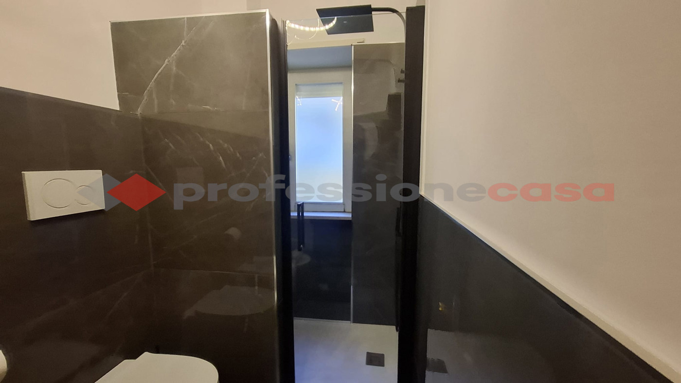 Attivit� commerciale in vendita a Pompei
