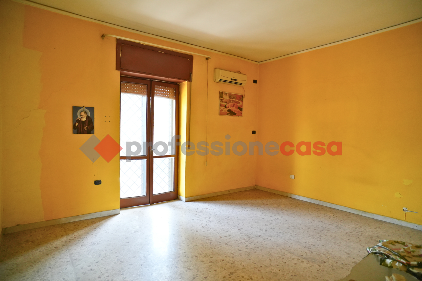 Casa indipendente con giardino a Scafati