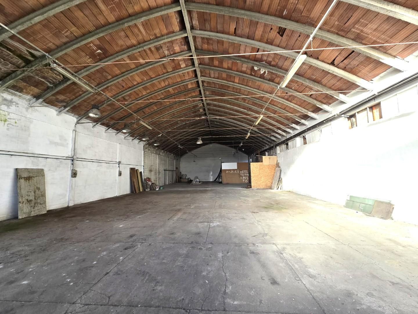 Capannone in vendita, Colle di Val d'Elsa gracciano dell'elsa