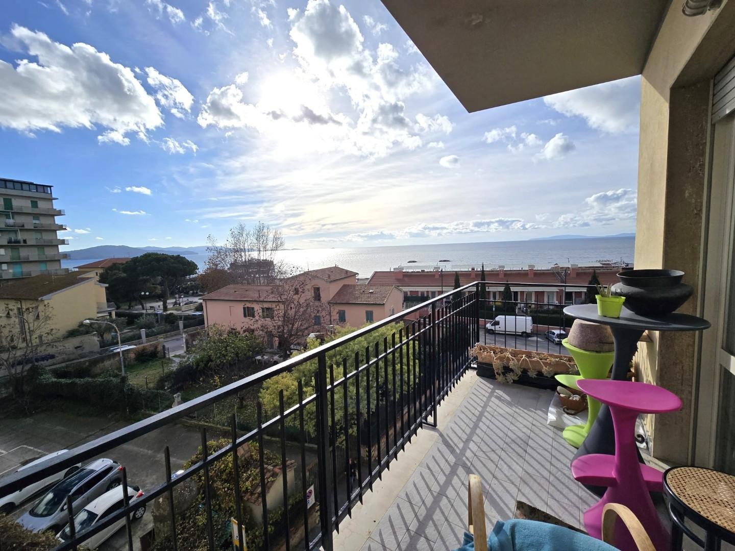 Quadrilocale vista mare, Follonica mare