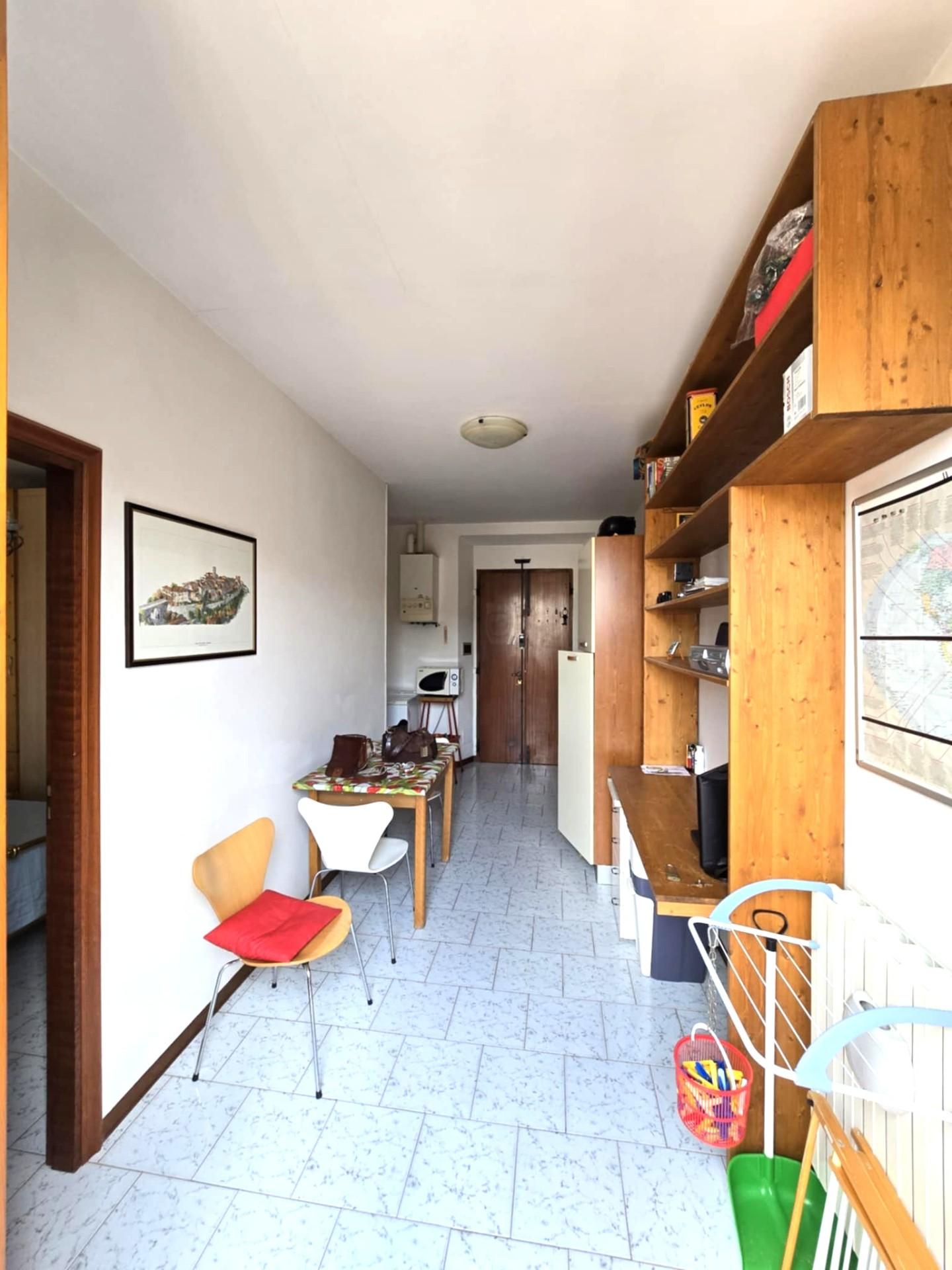 Trilocale con terrazzo, Colle di Val d'Elsa quartaia