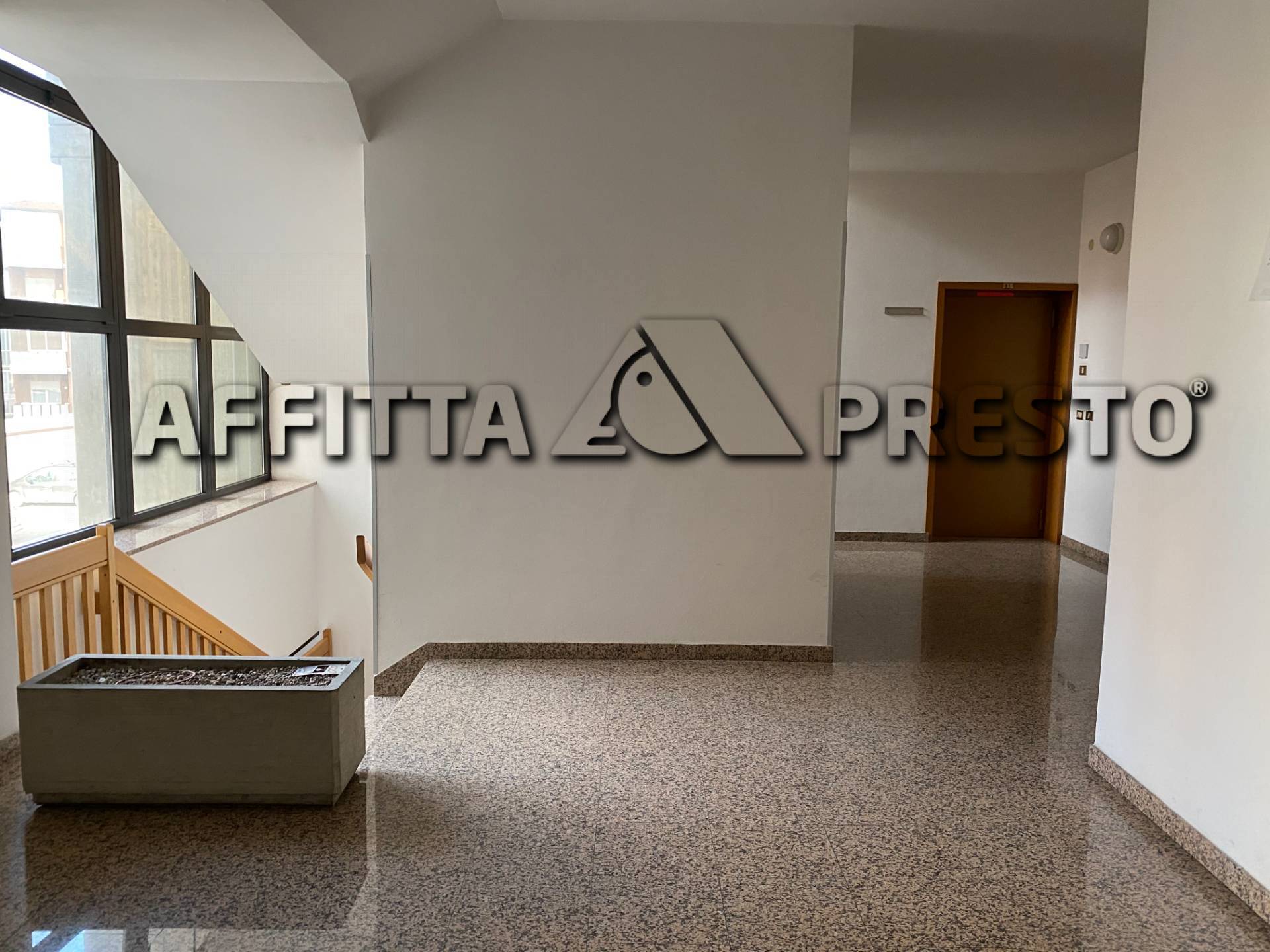 Ufficio in affitto a Cesena