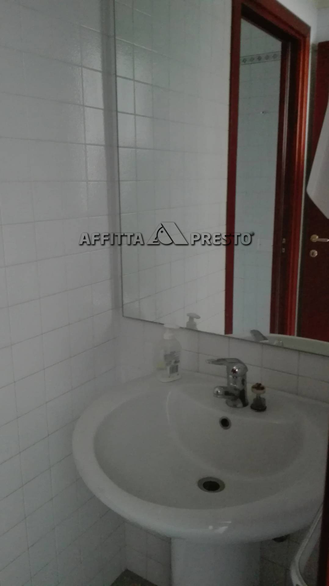 Negozio in affitto a Cesena, Ponte Nuovo