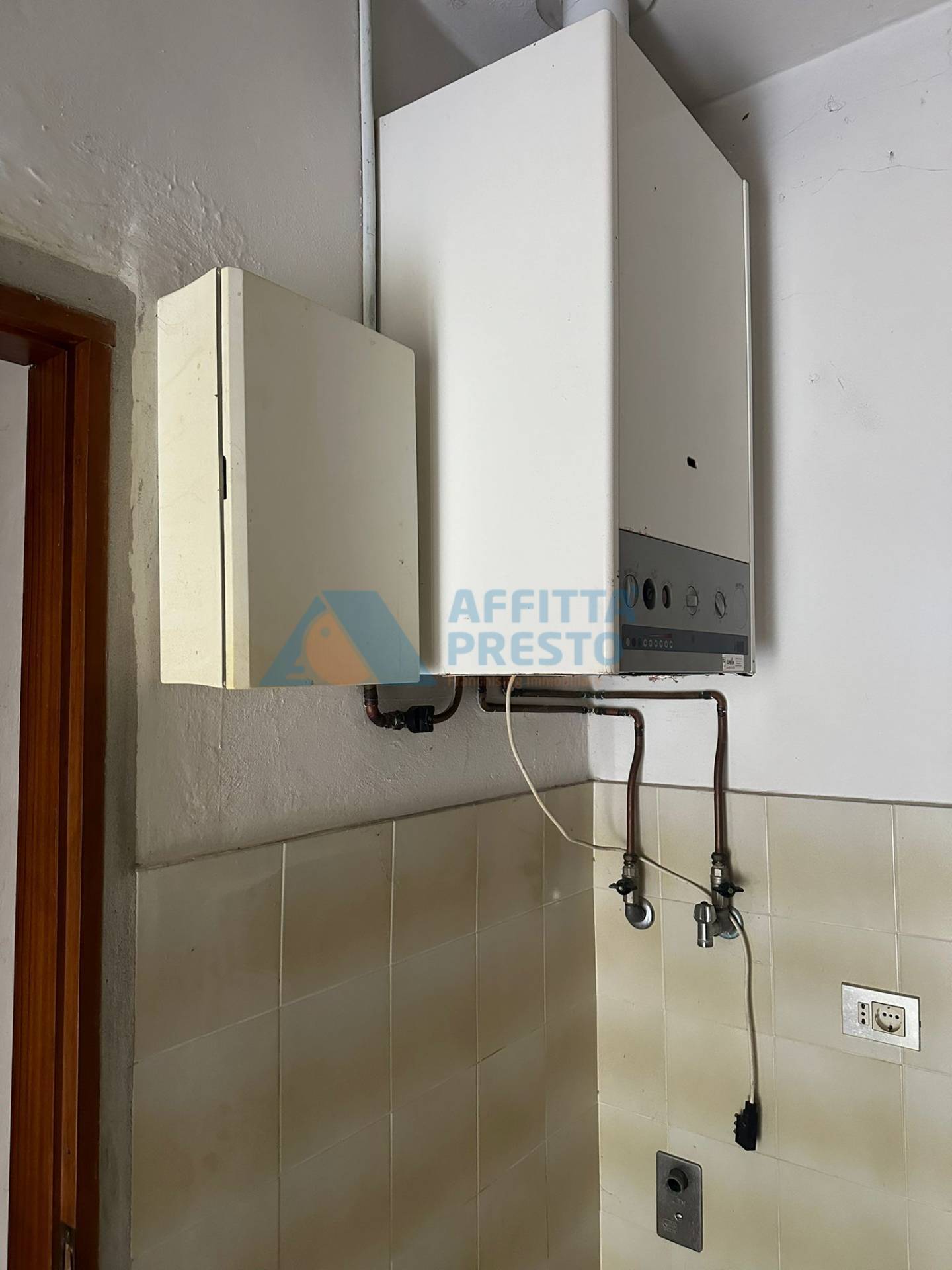 Casa indipendente in vendita a Cesena, Tessello