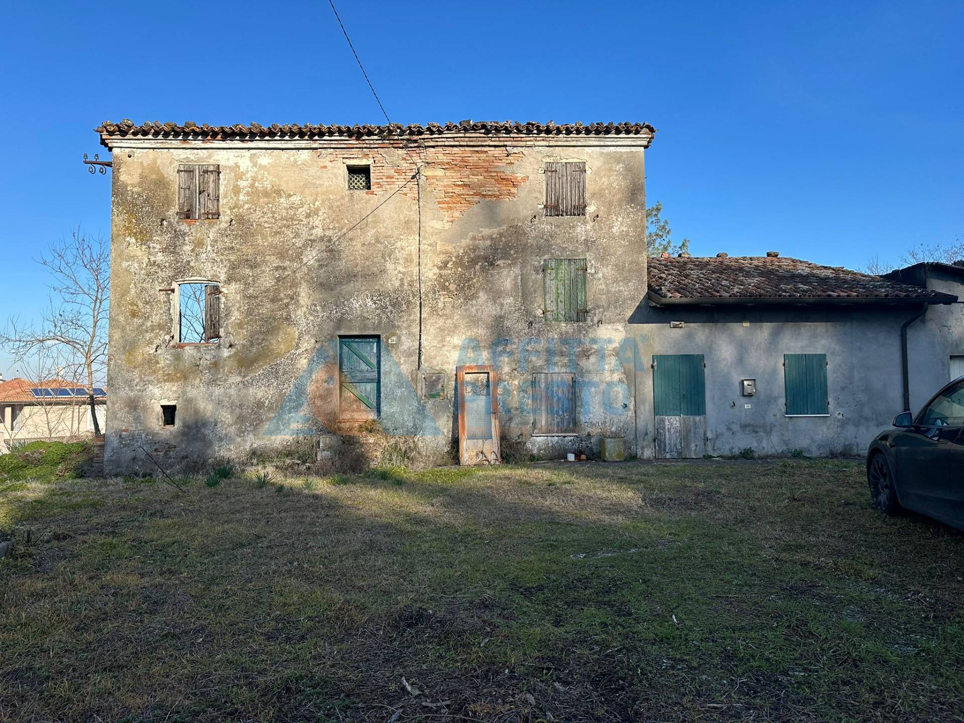 Casa indipendente in vendita a Cesena, Tessello