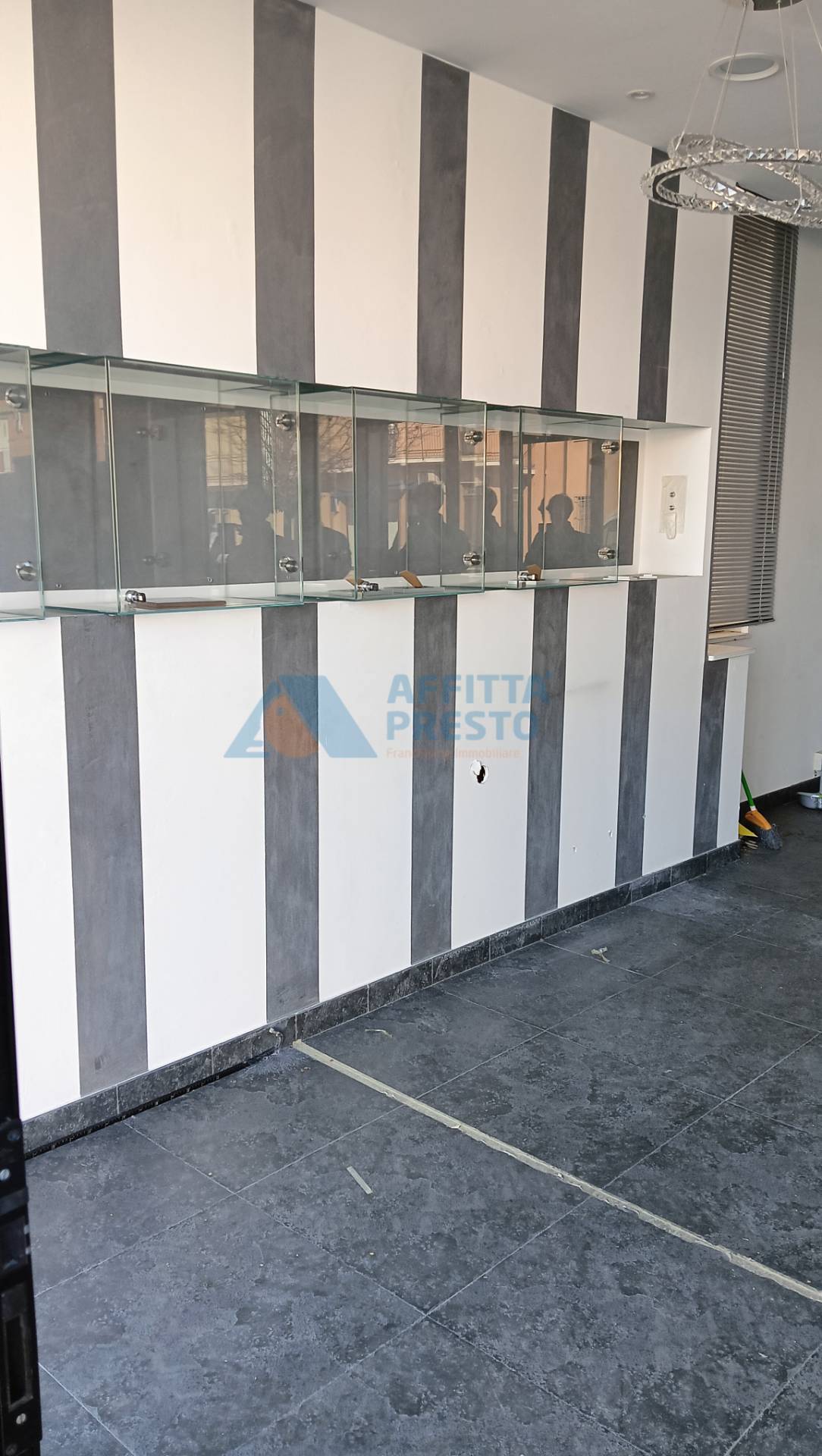 Negozio in affitto a Cesena, Ponte Nuovo