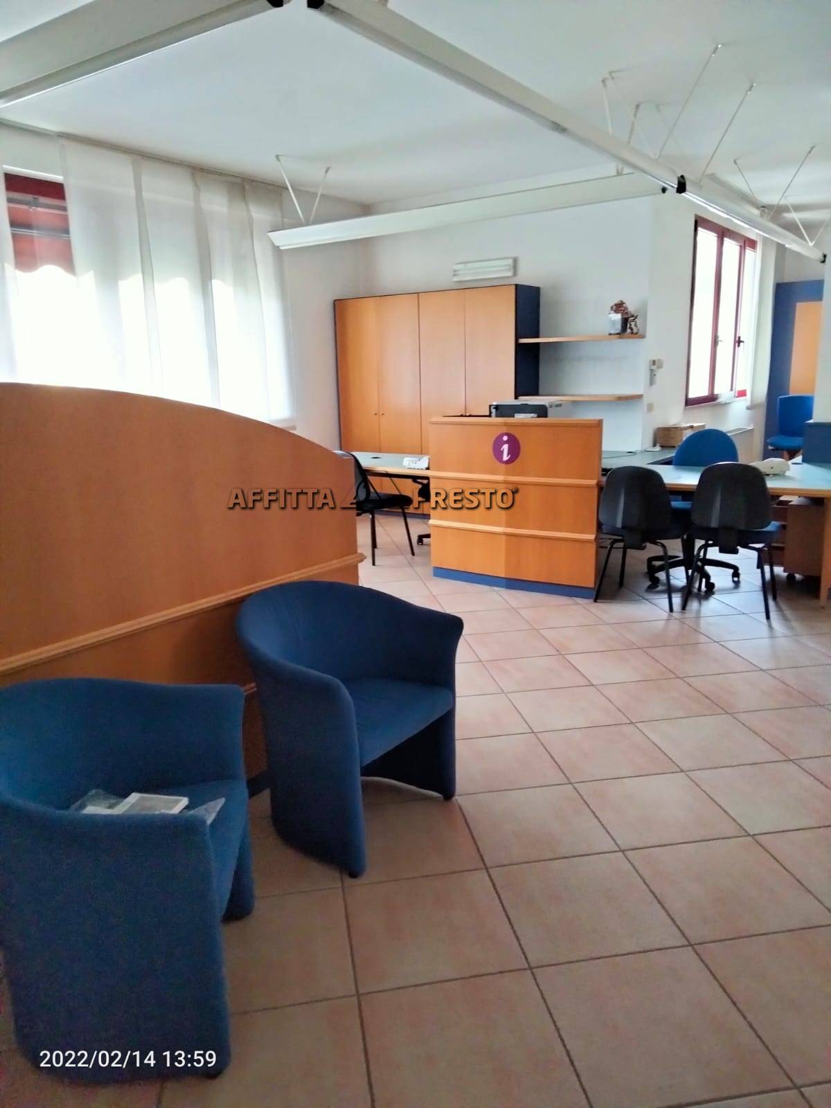 Ufficio in affitto a Cesena, Stazione